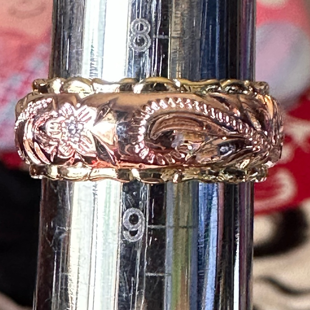 Hawaiian Heirloom Plumeria Wedding Band Rose & Yellow Gold Cubic Zirconia - Picture 7 of 13